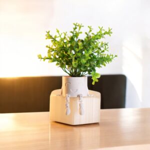 Wiggly Pot – The Pot That’s Got Moves