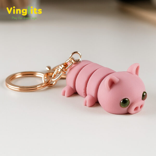 Poppy pig keychain 3D printed wiggle articulated flexible toy
