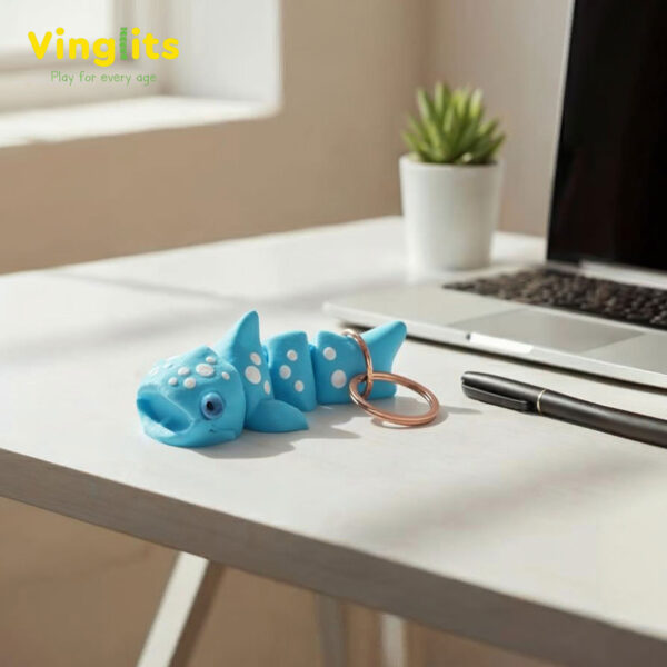 Willy whale keychain 3D printed wiggle articulated flexible toy